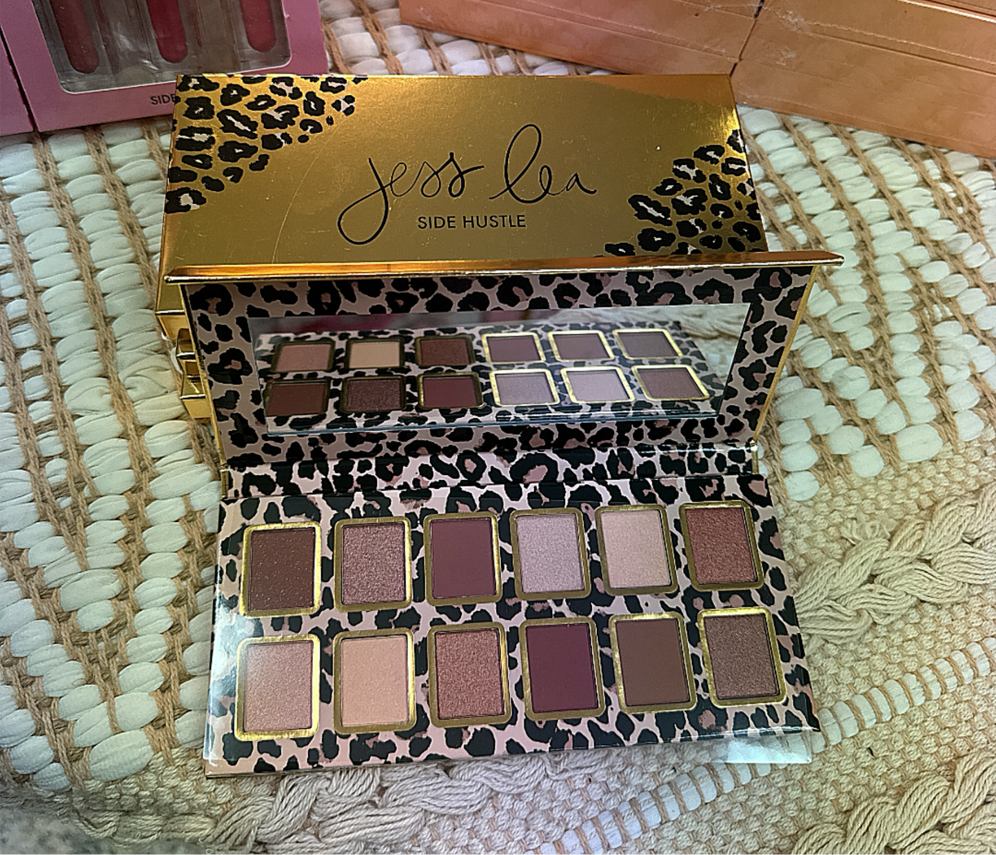 Side Hustle Eyeshadow Palette