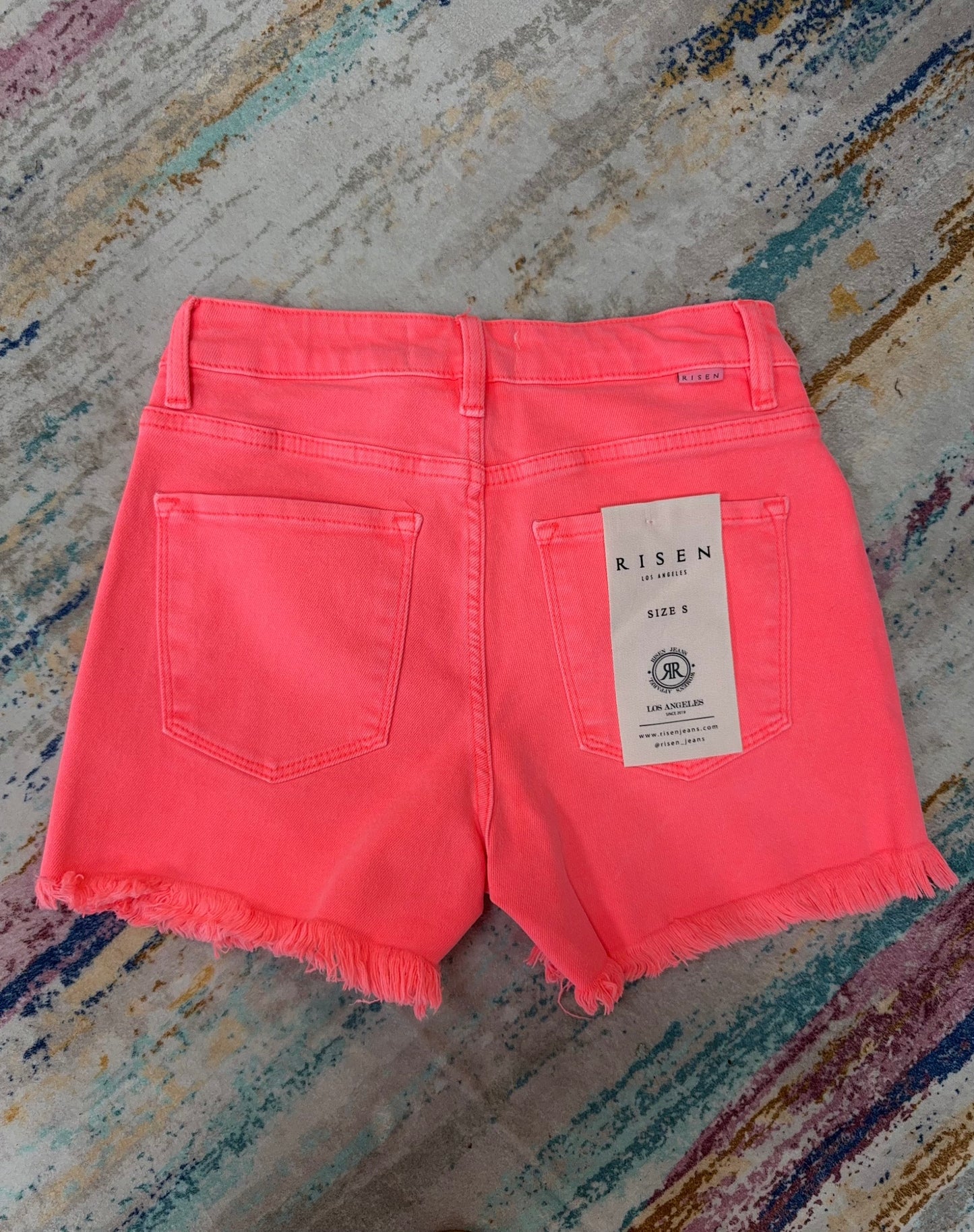 CORAL RISEN TUMMY CONTROL HIGH RISE FRAY HEM SHORTS