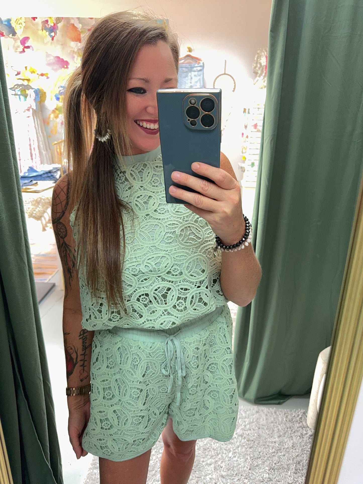 Mya Mint Eyelet Set